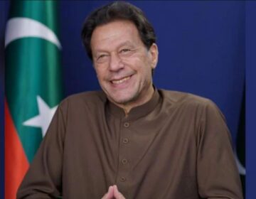 ان لوگوں کوانگریزی سمجھ نہیں آتی، اسرائیلی اخبار نےمیری تعریف کی تھی،عمران خان