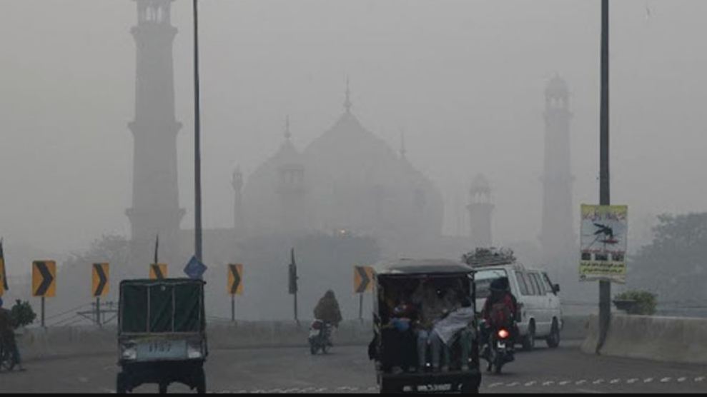 فضائی آلودگی اور اسموگ پر قابو پانے کیلئے ماہرین نے وزیراعظم کو تجاویز دیدیں