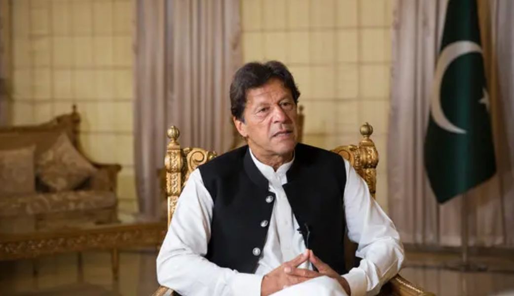 احتجا ج روکنے کیلئے عمران خان کو بڑی آفر مل گئی