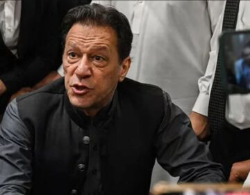 عمران خان نے حکومت کی تعریف کردی