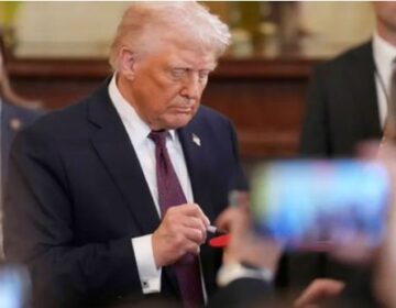 ٹرمپ کا ایپل کو بھارت میں آئی فون تیار نہ کرنے کا مشورہ