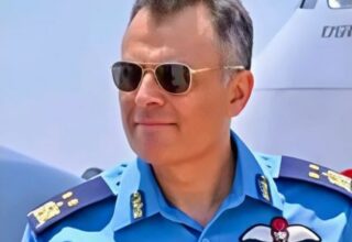 سوشل میڈیا کے نئے ہیرو،ایئر وائس مارشل اورنگزیب احمد کون ہیں؟
