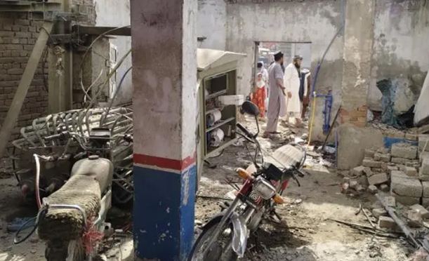 بنوں میں پولیس چوکی پر دہشتگردوں کا حملہ، 2 اہلکار شہید