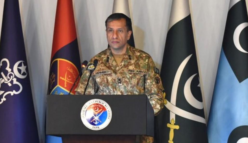 بھارت نے 12 ڈرون بھیجے، پاک فوج نے سب ناکارہ بنا دیے، ڈی جی آئی ایس پی آر