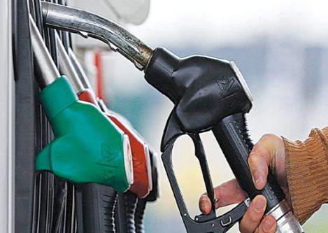 حکومت نے پیٹرول کی قیمت میں بڑا اضافہ کردیا