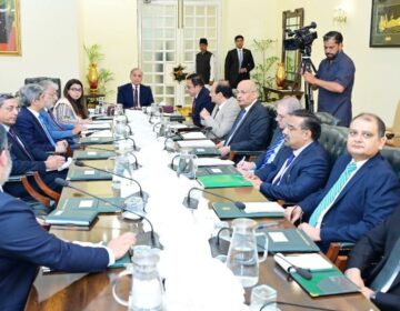 پاکستان بنے گا آئی ٹی سپر پاور، وزیراعظم کا نوجوانوں کیلئے انقلابی منصوبہ