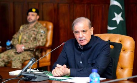وزیراعظم شہباز شریف کا بڑا اقدام، سیلاب زدہ علاقوں میں اضافی امدادی قافلے روانہ