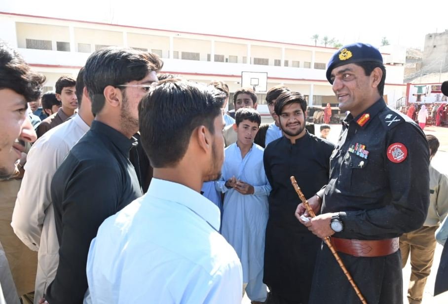 ایف سی بلوچستان نارتھ کا نوشکی میں ای کامرس کورس مکمل