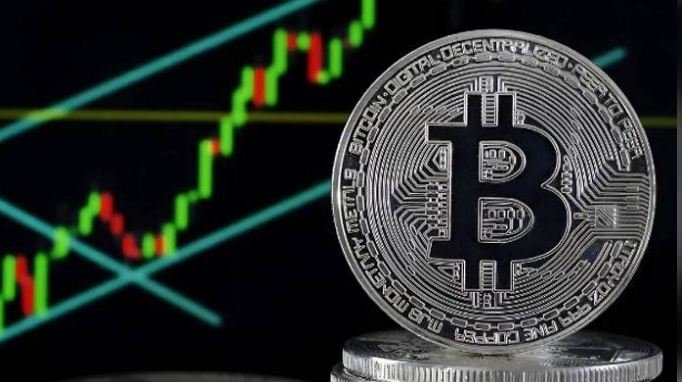 بِٹ کوائن کی قیمت تاریخ کی نئی بلند ترین سطح پر پہنچ گئی