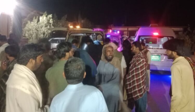 سوراب میں باراتیوں کی گاڑی خوفناک حادثے کا شکار، 25 افراد زخمی