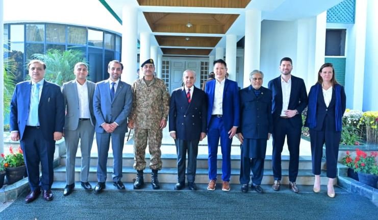 وزیراعظم اور آرمی چیف کی بائننس قیادت سے ملاقات، ڈیجیٹل اثاثوں کی ریگولیشن پر اتفاق