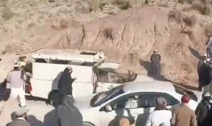 کرک: پولیس موبائل پر فائرنگ، 5 اہلکار شہید